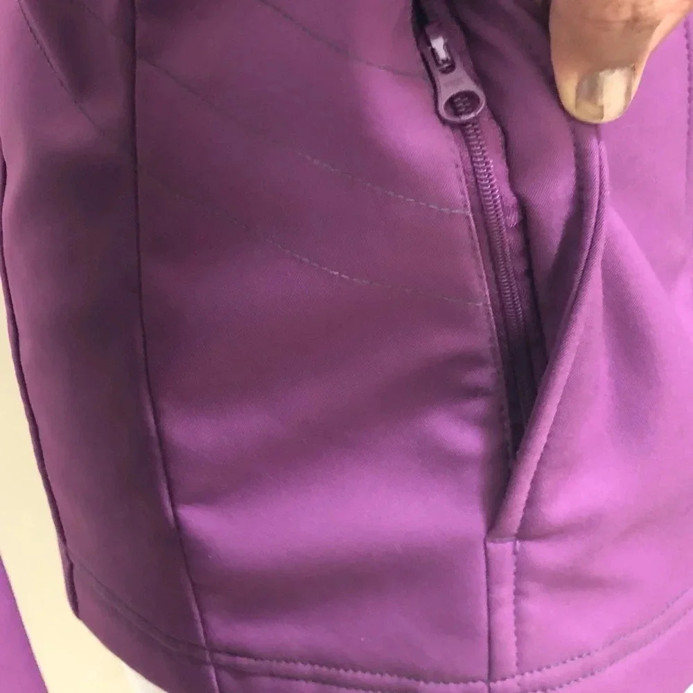 Colombia purple Jacket. - Picture 7 of 8